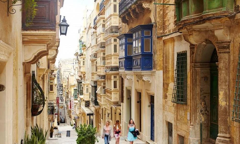 Μάλτα: Πάνω από το 50% των κατοίκων έχει εμβολιαστεί